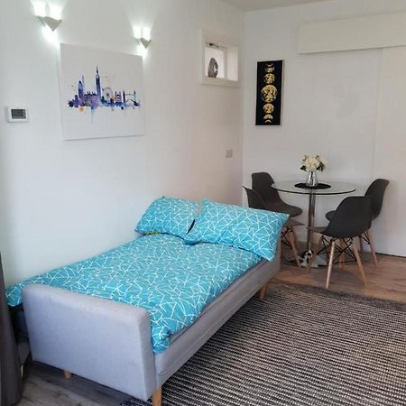 Star London Brent Street Cosy 1-Bed Hideaway Daire Hendon Dış mekan fotoğraf